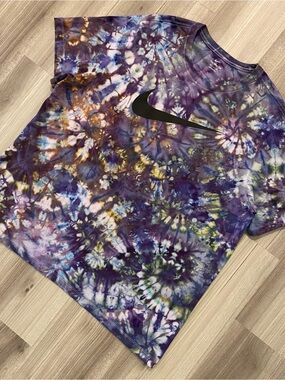 🟢NEW🔵 CUSTOM NIKE TIE DYE MEN’S TEE